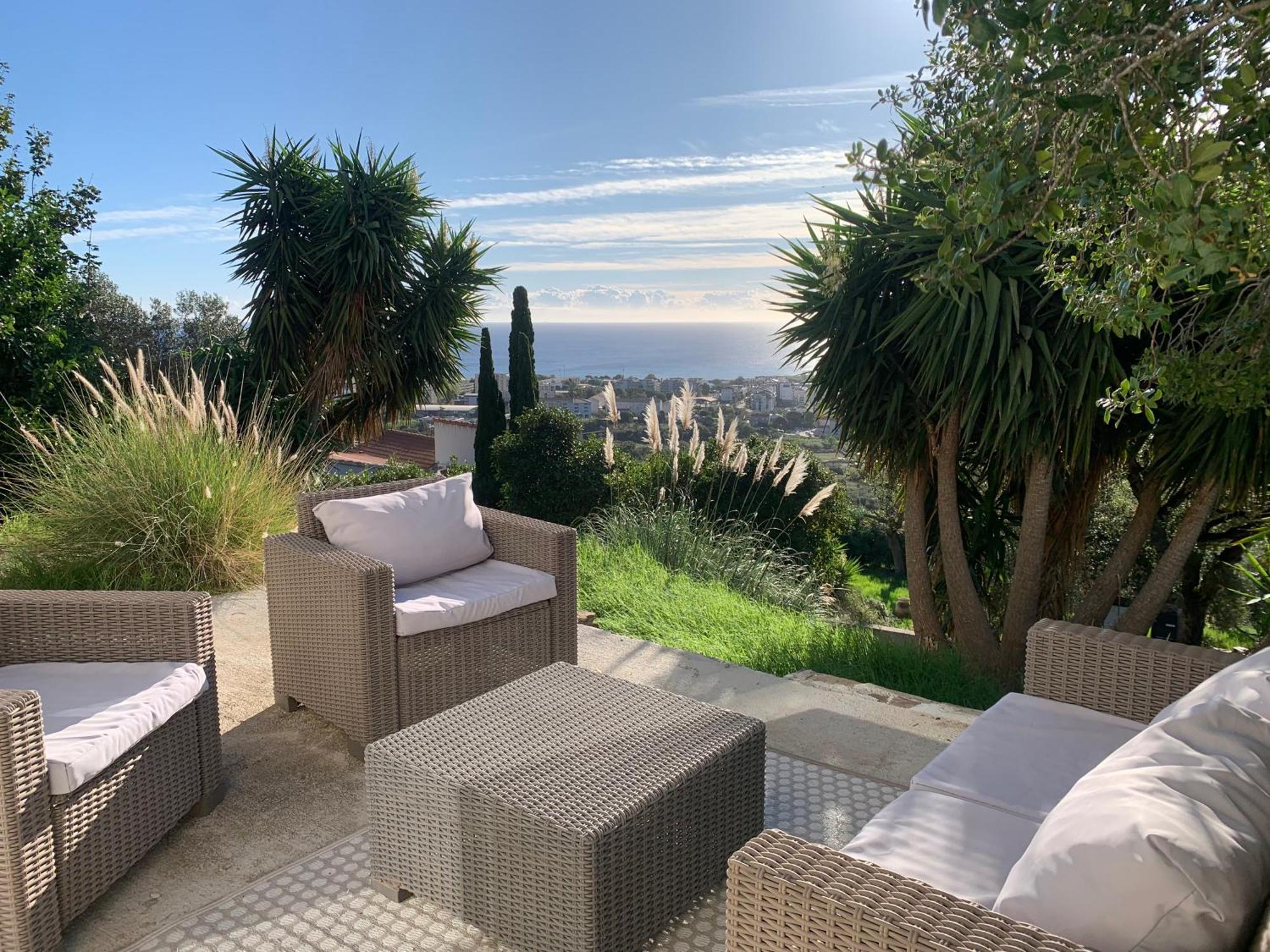Appartement Entier Vue Bastia (Corsica)